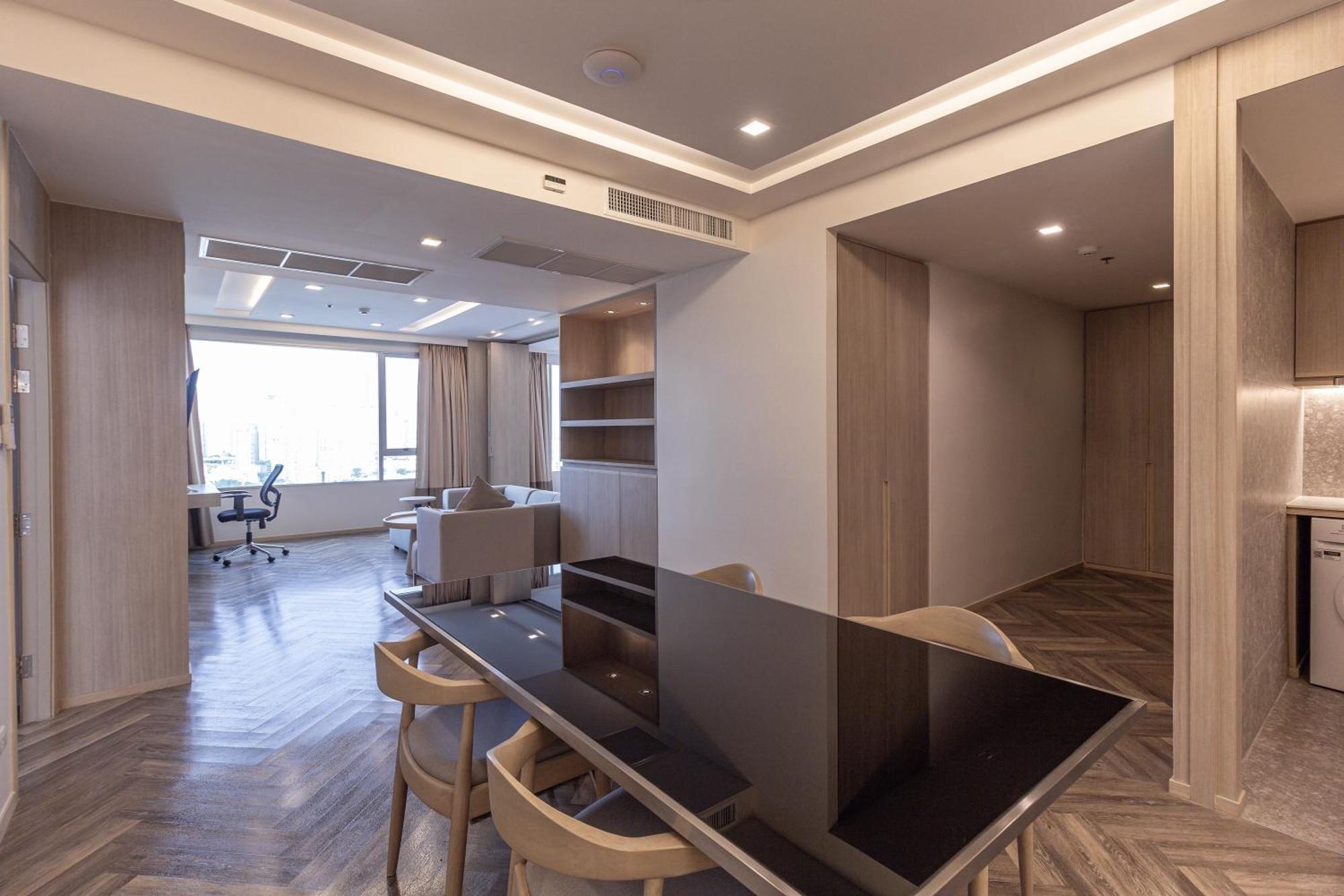 Jasmine Grande Residence Бангкок Екстер'єр фото The interior of the office of the Prime Minister of the Republic of China (Taiwan)