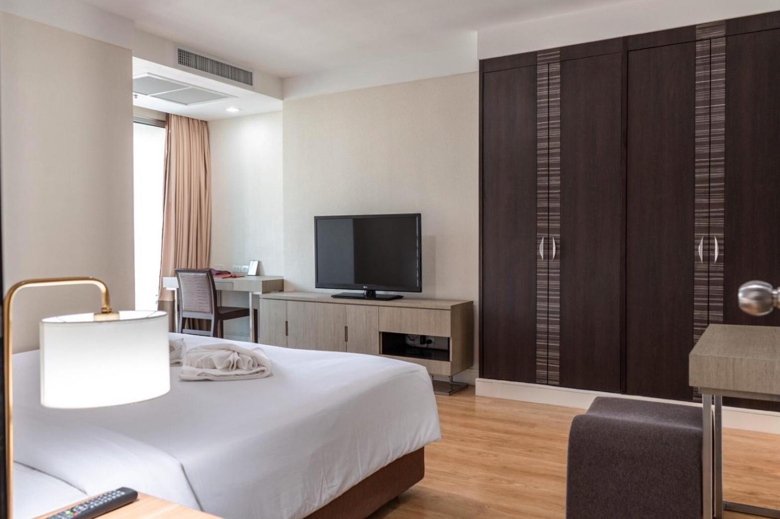 Jasmine Grande Residence Бангкок Екстер'єр фото A bedroom at the hotel